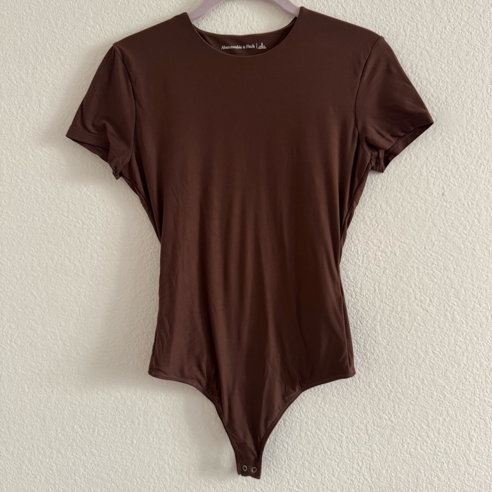 Abercrombie & Fitch Brown Fitted Short Sleeve Bodysuit